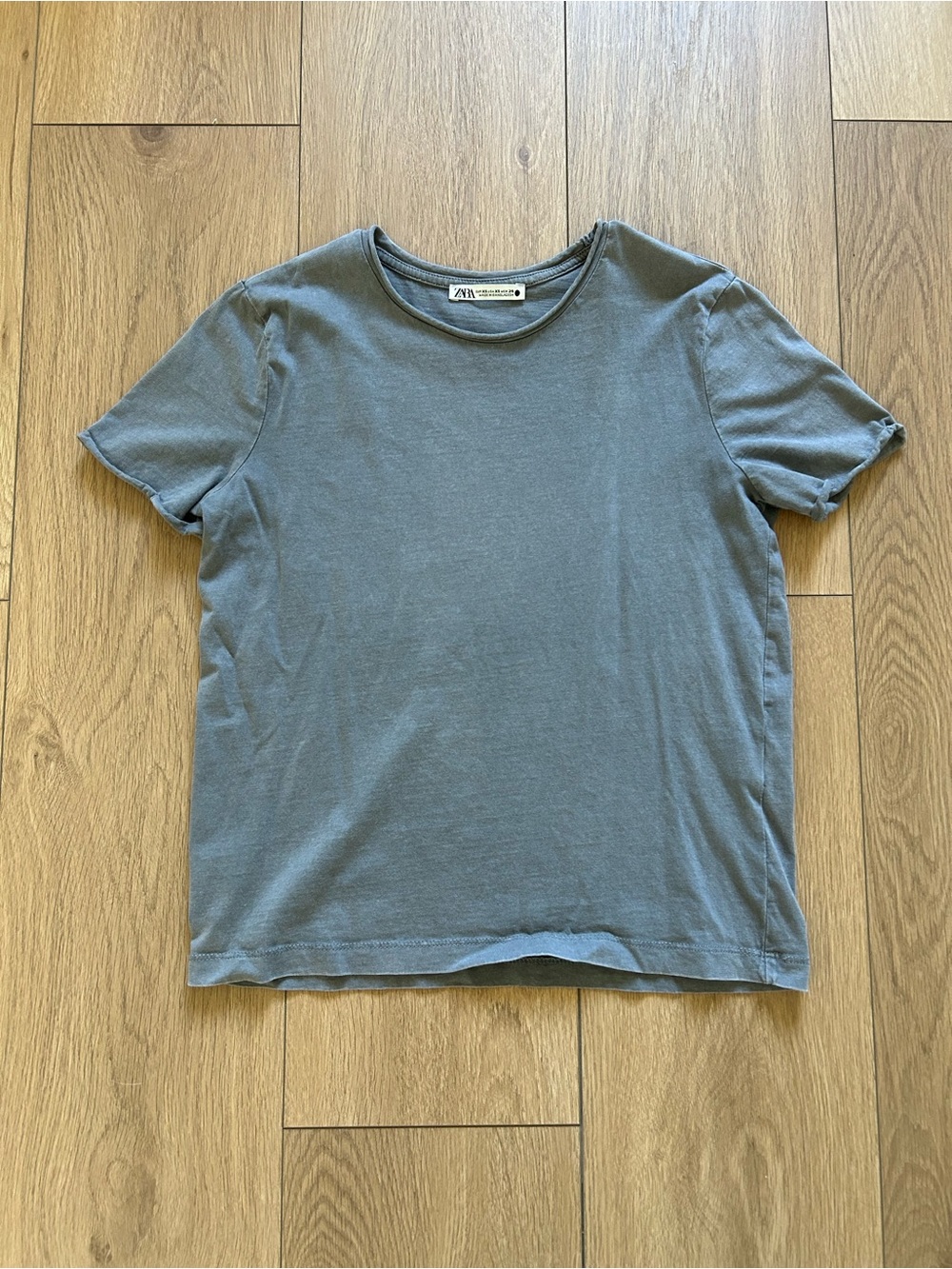 Zara Crew Neck Short Sleeve Tee in Grey